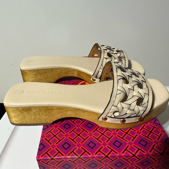 NWT tory Burch basket weave clog women’s leather healed cream tan - Picture 3 of 6